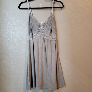 NWT Ababoon Gray Lacey Tank Top
